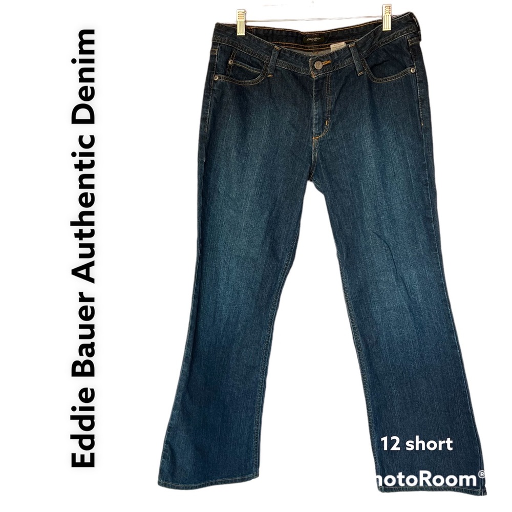 Eddie Bauer women’s Blue Authentic Denim jeans classic boot cut Sz 12 short